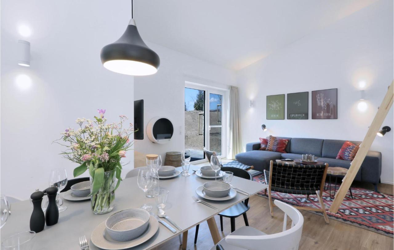 Beautiful Home In Lembruch-Duemmer See With Wifi Εξωτερικό φωτογραφία