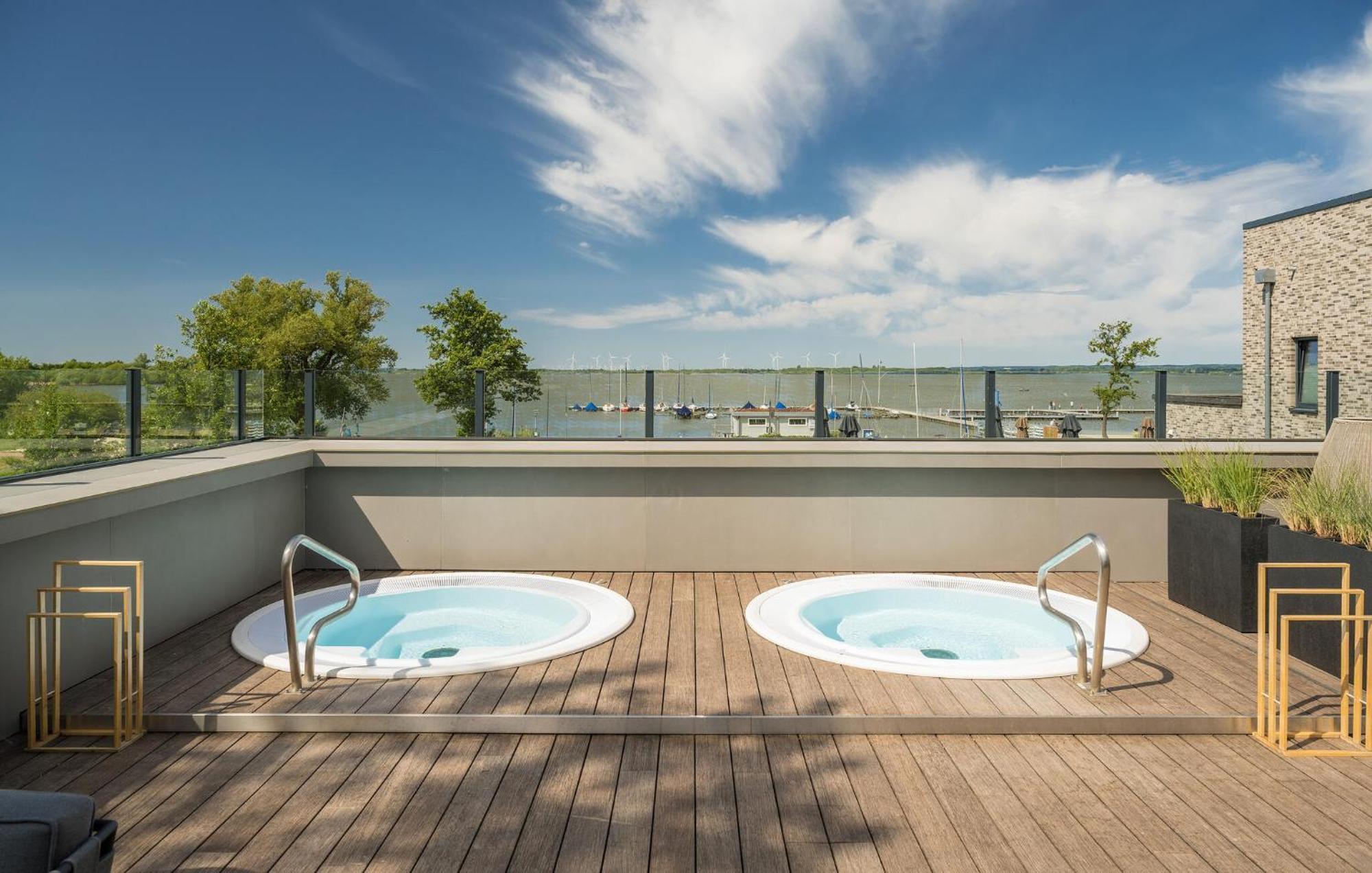 Beautiful Home In Lembruch-Duemmer See With Wifi Εξωτερικό φωτογραφία